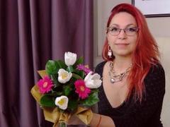 DirtyThirtyX - female with black hair webcam at ImLive