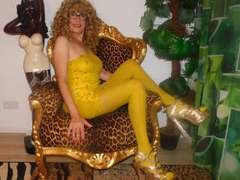 DirtyLatisha-hot - blond female webcam at xLoveCam