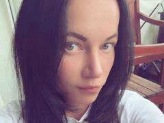 Dirtyheike-hot - female with black hair webcam at xLoveCam
