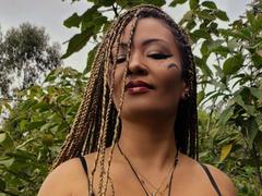 DivaMarie - female with brown hair and  big tits webcam at xLoveCam