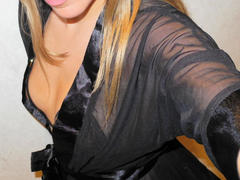 DivineEmily-hot - female with brown hair webcam at xLoveCam