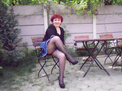 BellaSkyes - female with red hair and  big tits webcam at LiveJasmin