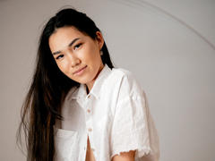 Divine_Madness - female with black hair and  small tits webcam at ImLive