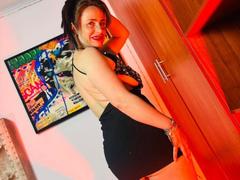 DolceFerrer - female with brown hair and  big tits webcam at xLoveCam