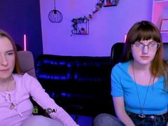 DollyAva from xLoveCam