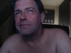 EricSub from xLoveCam