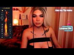 DominantLucy from xLoveCam