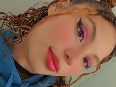 DominicTheOne - female with brown hair webcam at xLoveCam