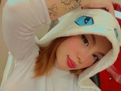 DominicTheOne - female with brown hair webcam at xLoveCam