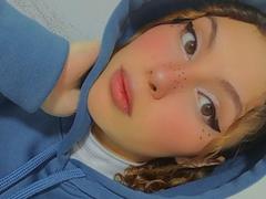 DominicTheOne - female with brown hair webcam at xLoveCam