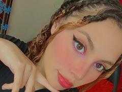DominicTheOne - female with brown hair webcam at xLoveCam