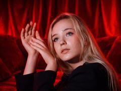 DonitaDunn - blond female webcam at xLoveCam