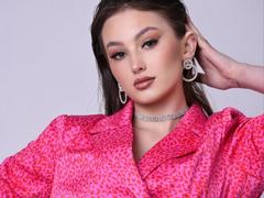 DonnaBeauty - female webcam at xLoveCam