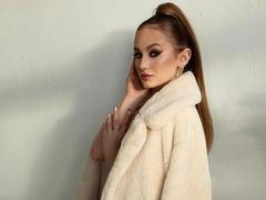 DonnaBeauty - female webcam at xLoveCam