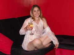 DoraSevi from xLoveCam