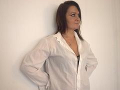 DoreenSexy - female webcam at xLoveCam