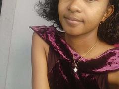 Dorelline from xLoveCam