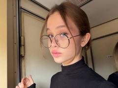 DorianArdis - blond female webcam at xLoveCam