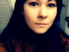 DorothyEffect - female with brown hair and  small tits webcam at xLoveCam