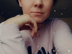 DorothyEffect - female with brown hair and  small tits webcam at xLoveCam