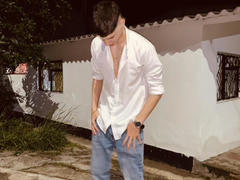 DrakeJonees - male webcam at LiveJasmin