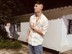 DrakeJonees - male webcam at LiveJasmin