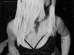 SexyMarinna from xLoveCam