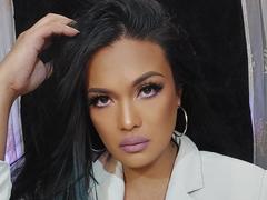 DreamOfDarkness - shemale with black hair and  big tits webcam at xLoveCam