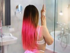 DreamyLinaa - female with brown hair webcam at xLoveCam