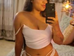 DulceBarrha - female with black hair and  big tits webcam at xLoveCam
