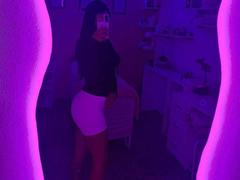 DulceRosier - female with black hair and  big tits webcam at xLoveCam