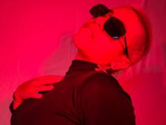 DulceSweett - blond female with  big tits webcam at xLoveCam