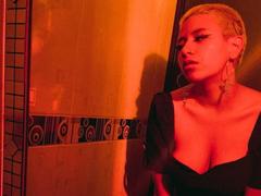 DulceSweett - blond female with  big tits webcam at xLoveCam