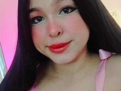 DulceTernura - female with black hair webcam at xLoveCam