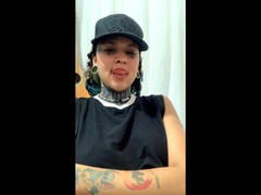 DulcineaCool from xLoveCam