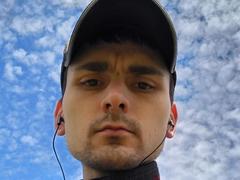 DylanNeasq - male webcam at xLoveCam