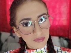 DylaraCollins - female with red hair and  big tits webcam at xLoveCam