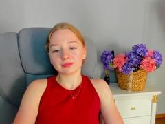 EbbiGeil from xLoveCam