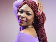 EbonnySuperbe - female webcam at xLoveCam