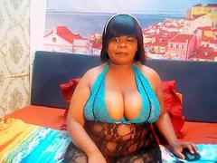 EbonyBigBoobsForU from xLoveCam