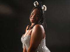 EbonyHenner - female with black hair and  big tits webcam at LiveJasmin
