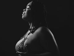 EbonyHenner - female with black hair and  big tits webcam at LiveJasmin