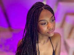 EbonyMore from xLoveCam