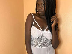 EbonyNice-hot from xLoveCam