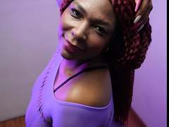 EbonnySuperbe - female with brown hair and  big tits webcam at xLoveCam