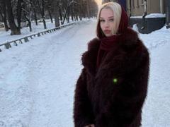 EchoGovero - female webcam at xLoveCam