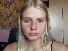EdyTheViard from xLoveCam