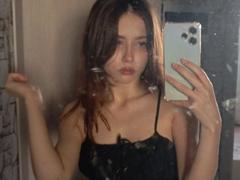 EileneSzala - female webcam at xLoveCam