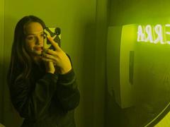 WillaCroyle - female with brown hair webcam at LiveJasmin