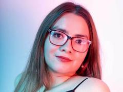 EimmyHosk - female with brown hair and  small tits webcam at xLoveCam